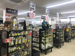 リサイクルショップ店内