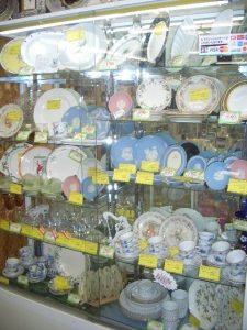 ギフト商品買取強化中！！ギフト商品 販売も一部値下げしていますヮ(ﾟдﾟ)ォ!