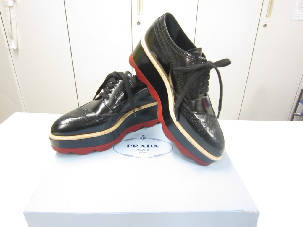 ★ブランドシューズ★PRADA/プラダ　ウイングチップシューズ堺市中区の方よりお譲り頂きました。