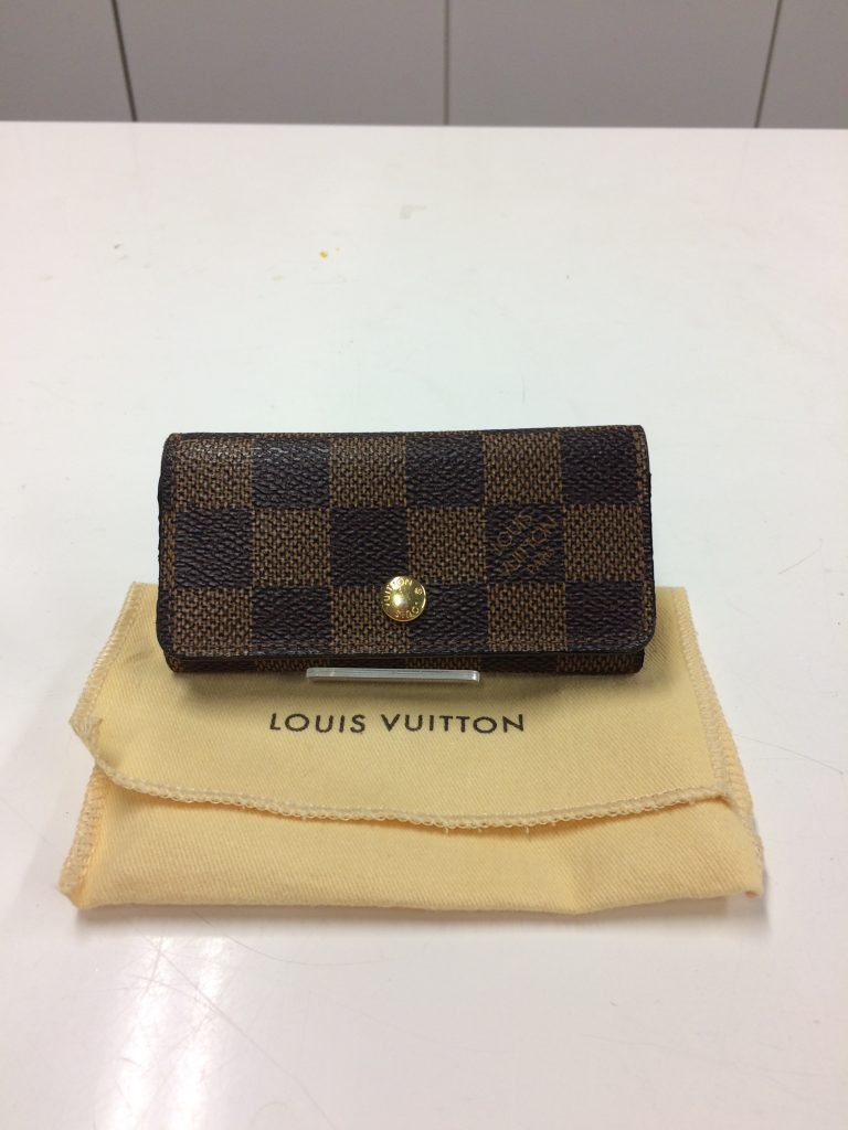 ★Louis Vuitton★ヴィトンダミエ キーケースを堺市で売るならジャングルジャングル深井店♪