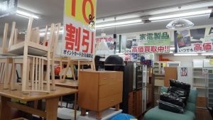 毎週木曜日は家具10％オフの日です！