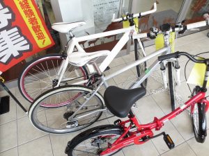 暖かくなってきたらビワイチに行きませんか？自転車大量入荷しました♫