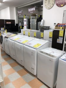 2019年製アウトレット洗濯機　ちょっとの傷でお買い得な洗濯機揃ってます。
