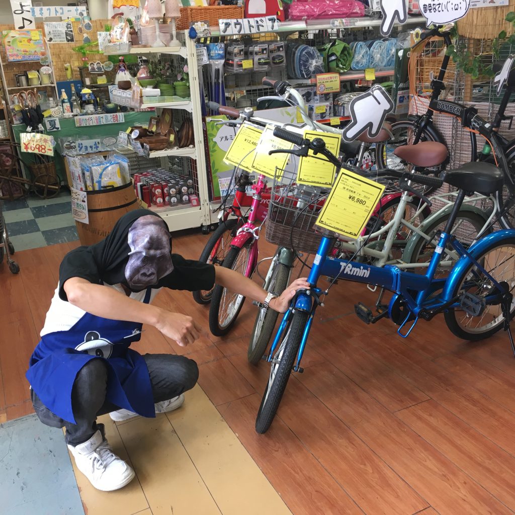 折りたたみ自転車大量入荷！！夏物家電、不用品、ブランド品買取致します！！リサイクルショップ　ジャングル・ジャングル岸和田店