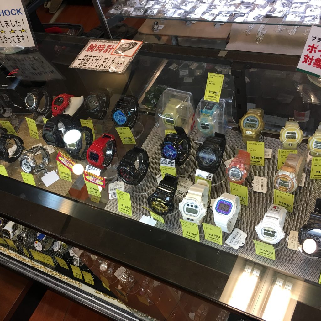 ジャングル・ジャングル岸和田店！！良き腕時計コーナー展開中！！ブランド買取、不用品買取致します。リサイクルショップジャングル・ジャングル岸和田店