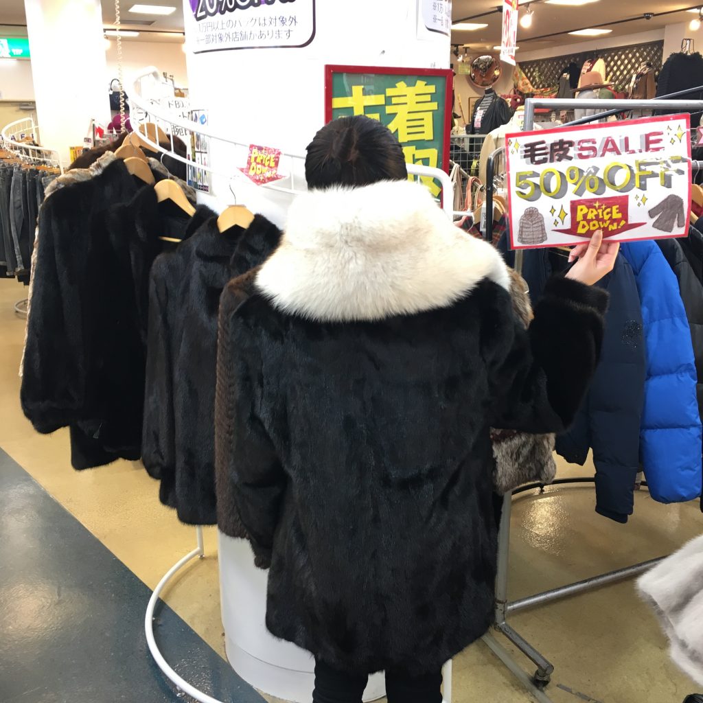 リサイクルショップ　ジャングルジャングル岸和田店　毛皮SALE始めました！！！