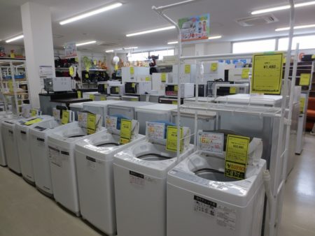 大型家電、家具を陳列中　【滋賀草津店】