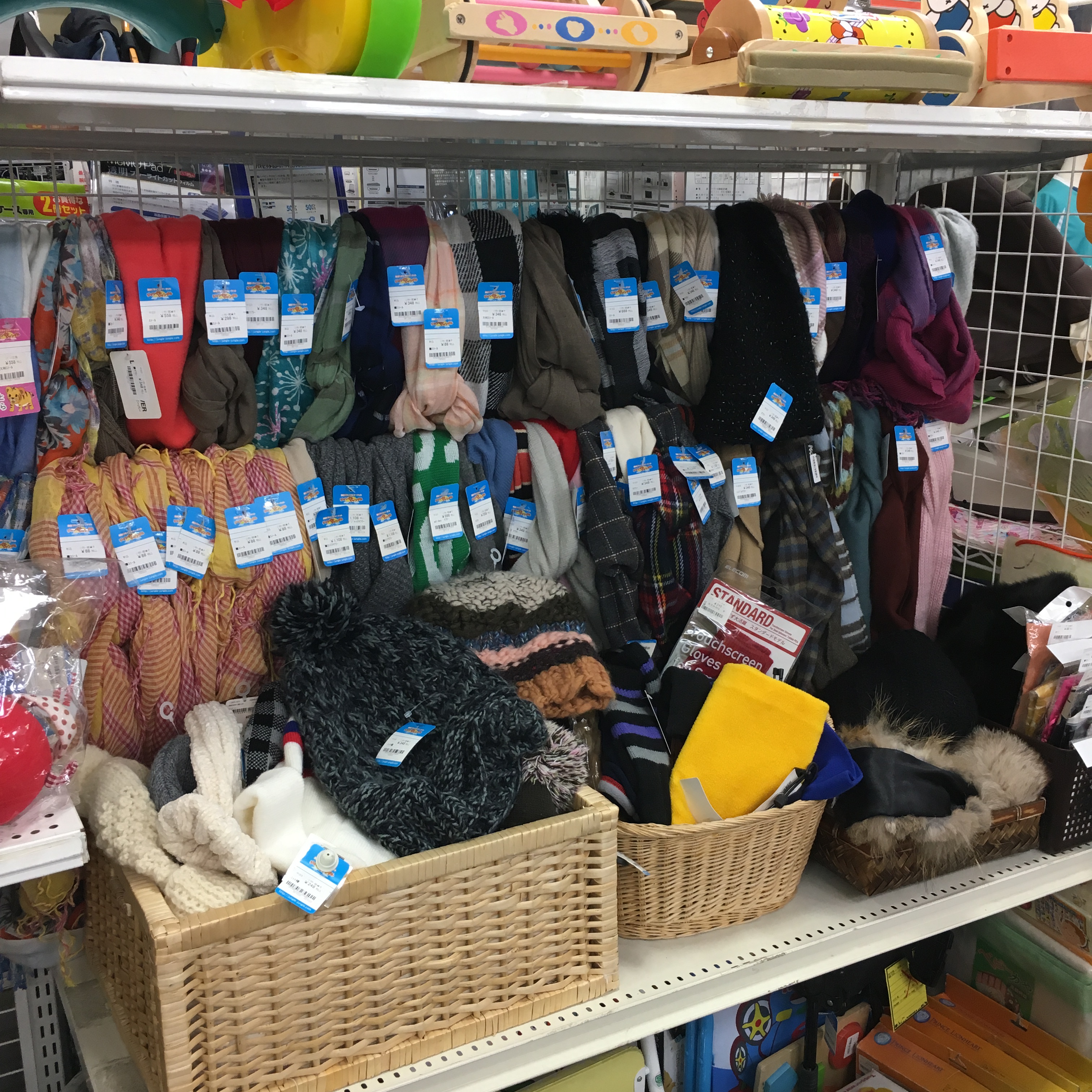 リサイクルショップ　ジャングルジャングル【岸和田店】VUITTON入荷しました
