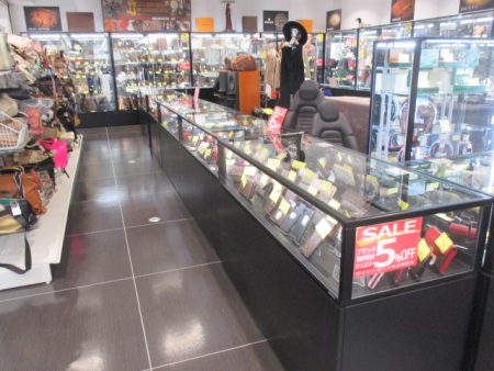 ブランド品、腕時計、ジュエリーのセールを開催中です　【岸和田和泉インター店】