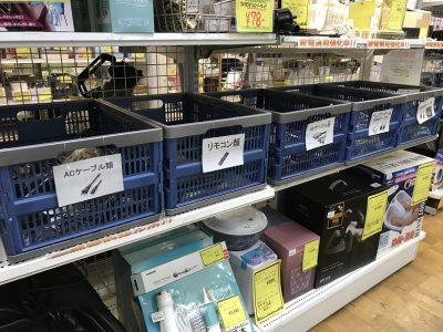 ケーブル販売コーナーを作成いたしました　【深井店】