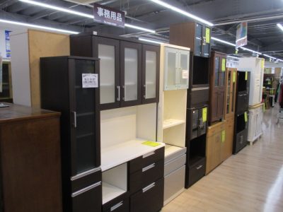 家具、大量陳列中です　【インター店】