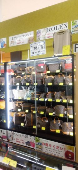 ブランド品、多数取り揃えております！！　【広陵店】