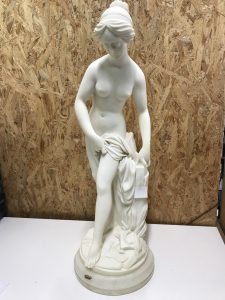 女神　ビーナス　裸婦像