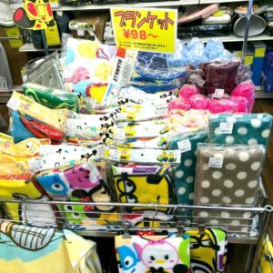 男の必需品!?　カミソリ大量入荷!!【堺初芝店】