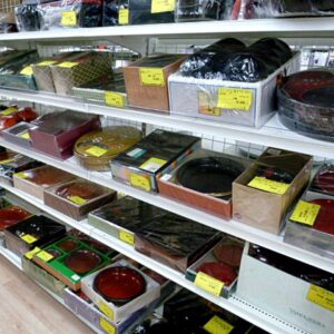 冬や正月に向けて漆器を大量陳列しました!!【岸和田インター店】