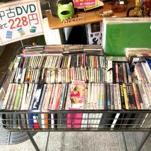 ★CD・DVDワゴンコーナー設けました★【深井店】