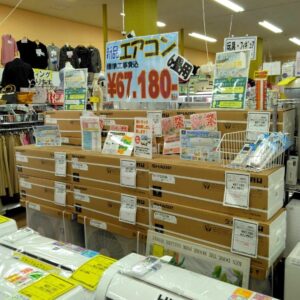 エアコン大量に陳列販売中！【イズミヤ広陵店】