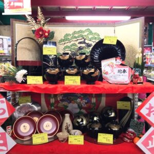年末年始に向けて漆器の買取強化中です。【貝塚店】